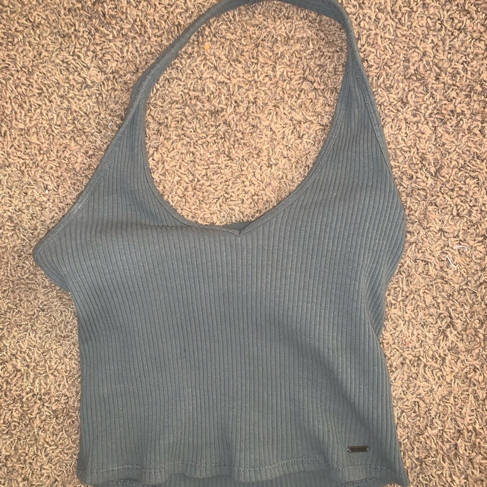 Hollister tank